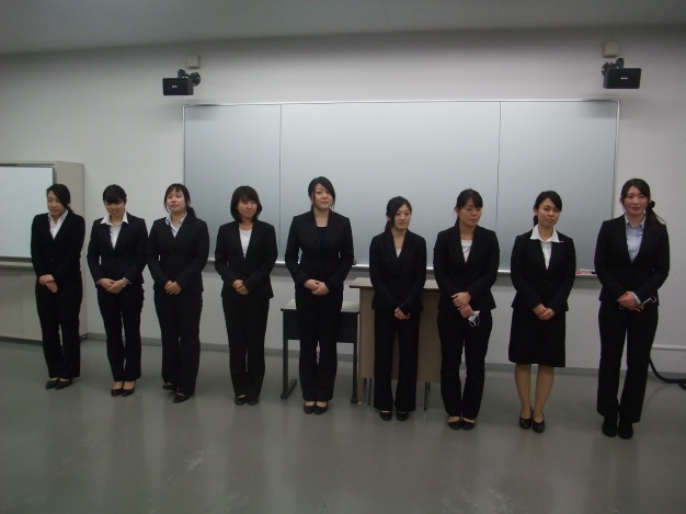 留学・インターンシップに向けた意気込みを発表しました！