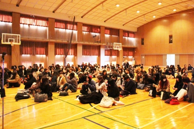 たくさんの学生たちが観に来てくれました