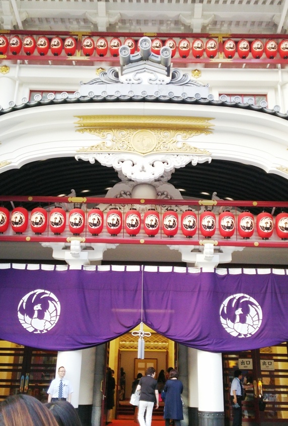 歌舞伎座の入り口