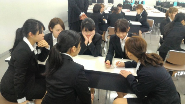 グループで力を合わせて！