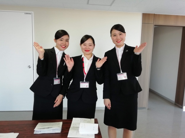 受付の２年生スタッフ